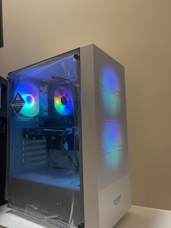  Naujai surinktas i3-10105 / 1060 6gb / 16GB Ram Gaming Pc