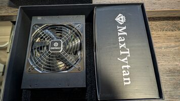Parduodu Maxtytan 1050 Watt 80 Plus Titanium
