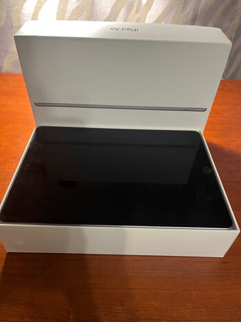 Apple iPad Air 64GB Wi-Fi + Cellular Space Gray (2019)