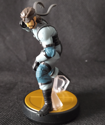 Buy Amiibo Solid Snake Super Smash Bros