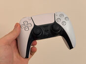 Playstation Dualsense White Controller / Pultelis