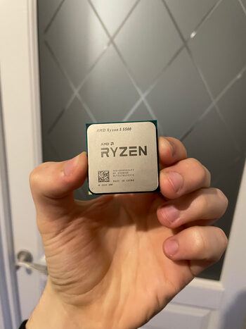 AMD Ryzen 5 5600X 3.7-4.6 GHz AM4 6-Core CPU