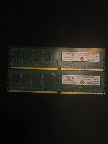 Crucial 8 GB (2 x 4 GB) DDR4-2133 Green PC RAM