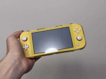 Nintendo Switch Lite Yellow