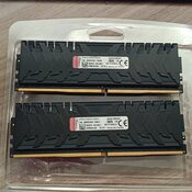 Kingston HyperX Predator 8 GB (2 x 4 GB) DDR4-3000 Black / Silver PC RAM