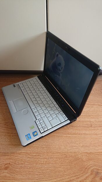 FUJITSU LIFEBOOK S761