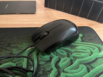 Razer Abyssus 2000 pelė su kilimėliu