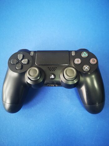 PS4 DualShock puikiai veikiantis pultas/pultelis