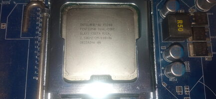 Pack placa + CPU 775