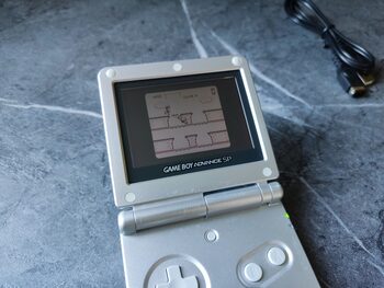 Game Boy Advance SP ir Gameboy Gallery žaidimas