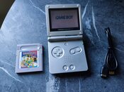 Game Boy Advance SP ir Gameboy Gallery žaidimas