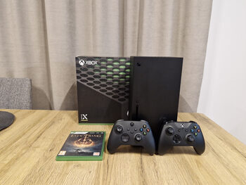 Get xbox x + du pulteliai + žaidimas