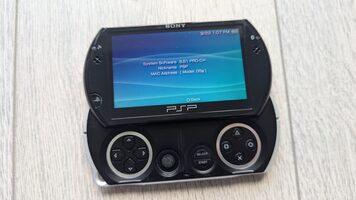 Atrištas PSP Go 16gb + 37 žaidimu