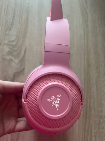 Razer Kraken v2 bt kitty edition Ausinés