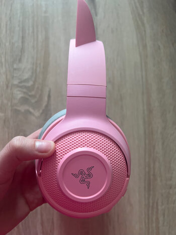 Razer Kraken v2 bt kitty edition Ausinés for sale