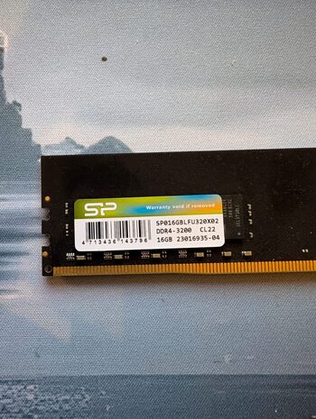 16 GB RAM DDR4