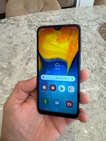 Samsung Galaxy A20e Blue