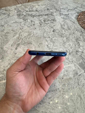 Samsung Galaxy A20e Blue for sale