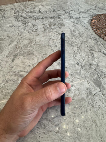 Samsung Galaxy A20e Blue