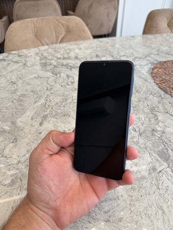 Samsung Galaxy A20e Blue