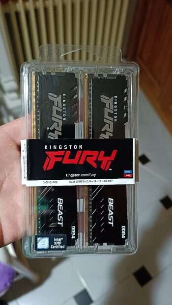 Kingston FURY 16 GB (2 x 8 GB) DDR4-2666 Black / White PC RAM