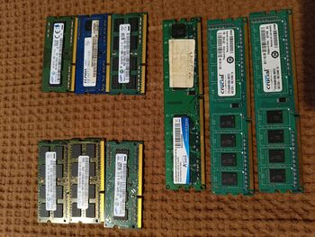 Crucial 4 GB (1 x 4 GB) DDR3-1600 Green PC RAM