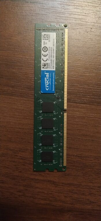 Crucial 8 GB (1 x 8 GB) DDR3-1600 Green PC RAM