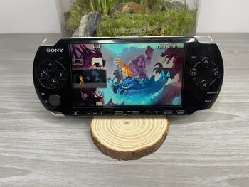 Buy Crash: Mind Over Mutant (Crash: ¡Guerra Al Coco-Maniaco!) PSP