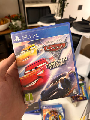 Cars 3: Driven to Win PlayStation 4