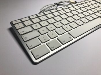 Apple A1243 Genuine Slim USB Wired Keyboard with Numeric Keypad and 2 USB ports