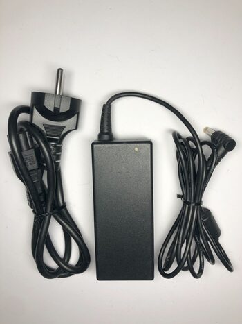 Acer ADP-65JH-DBX Delta 65W 19V 3.42A 5.5 x 1.7mm Genuine Power Adapter Charger