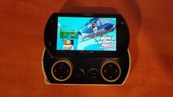 PSP Go (N1000) Atrištas