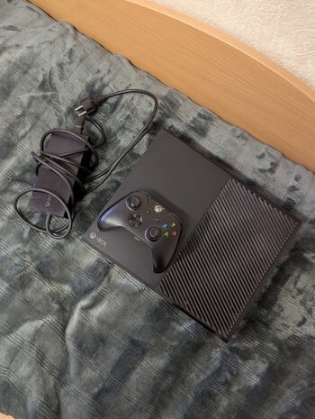 Xbox one 1tb, su pulteliu!