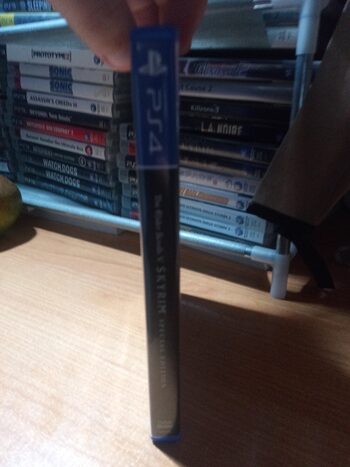 The Elder Scrolls V: Skyrim Special Edition (The Elder Scrolls V: Skyrim Edición Especial) PlayStation 4 for sale