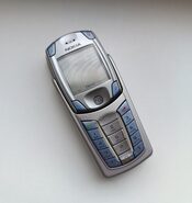 Nokia 6820