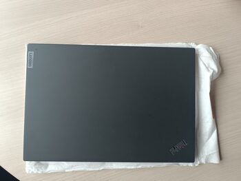 Lenovo ThinkPad T14s Gen 2 | i7-1165G7 | 32GB RAM | 1TB SSD | UHD IPS 500 nitų | Magnesium