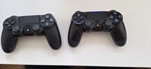 PlayStation 4 Slim, Black, 1TB + 2 pulteliai + pultelių pakrovimo stotelė