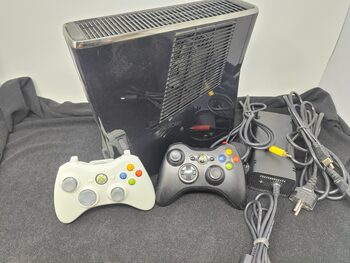 Xbox 360 atrištas Xbox 360 S, Black, 250GB RGH, 33 su žaidimais