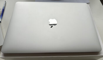 MacBook Air A1932 2018 / keičiu į win laptop