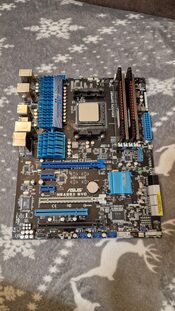 Asus M5A99X EVO AMD 990X ATX DDR3 AM3+ 3 x PCI-E x16 Slots Motherboard