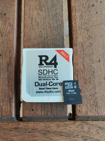 Buy Targeta R4 SDHC Dual-Core (3ds y 2ds, DSi y Ds)