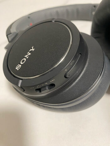 Sony MDR-ZX770BN for sale