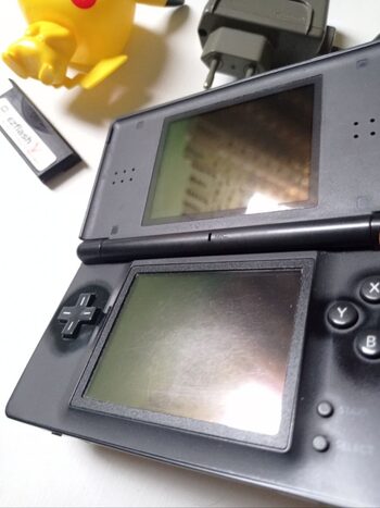 Nintendo ds lite negra con cargador y lápiz solamente  for sale