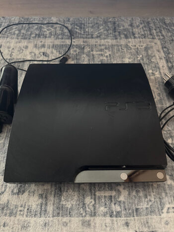 PlayStation 3 parduodu