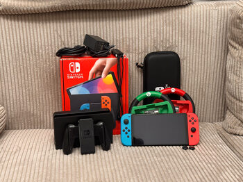 Nintendo Switch OLED Neon, 64GB + Priedai