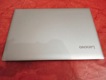 Lenovo Ideapad 330S-15 AMD AMD Ryzen 5 2500U AMD Radeon RX Vega 8 (Picasso) / 8GB DDR4 / 128GB SSD / 30 Wh / 802.11 ac / Platinum grey