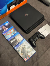 Buy Ps4 Pro 1TB + 4 žaidimai + pultelis