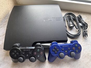 Sony PlayStation 3 PS3 Slim 500GB 2 originalūs pultai