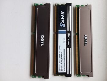 Get GeIL Dragon RAM 8 GB (2 x 4 GB) DDR4-3333 White / Gold PC RAM