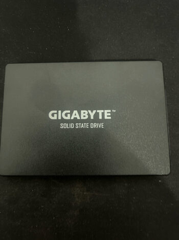 Gigabyte 120 GB SSD Storage